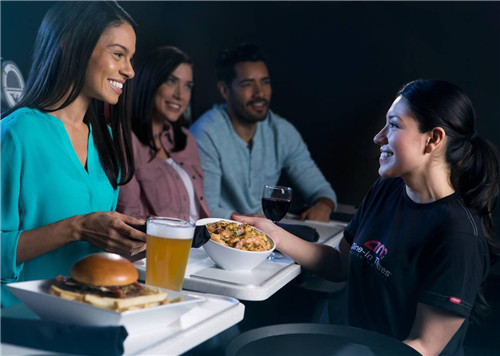 AMC 的 Dine-In 服务 AMC 的 Dine-In 服务