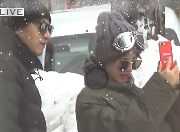 朱镇模晒与张俪亲密照认爱