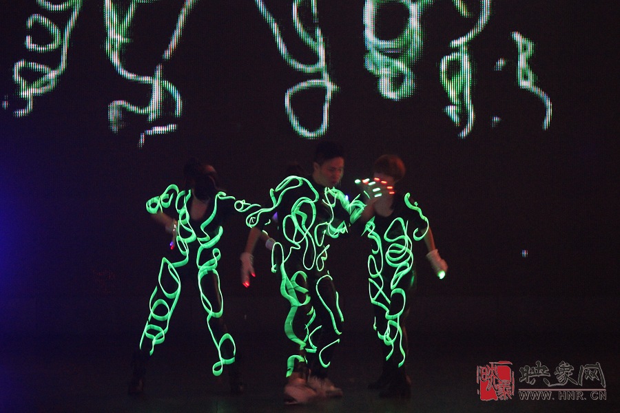 LED热舞秀 LED热舞秀