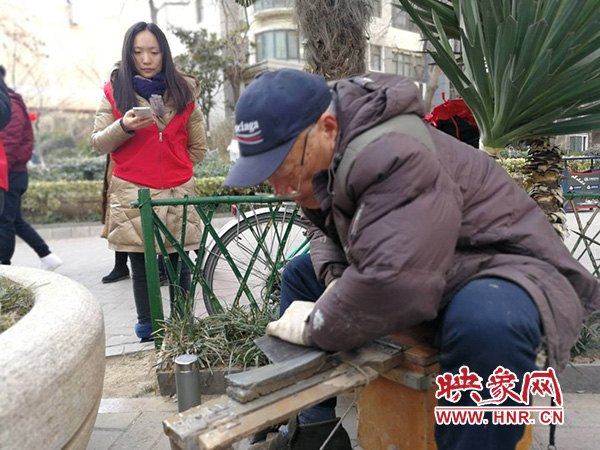 社区庙会精彩多