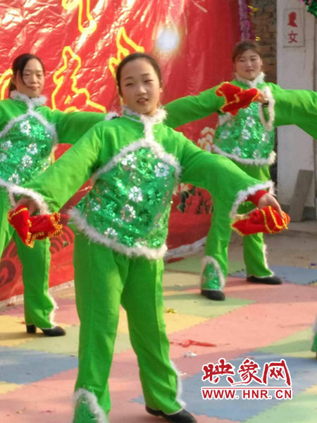 舞蹈《最美还是我的老家》