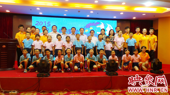 7月30日，“2015三星梦想课堂”郑州站在华北水利水电大学举行了结业仪式。