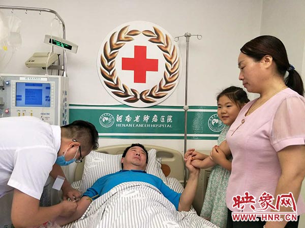 原捐献者意外怀孕 河南医生临危受命挽救年轻生命