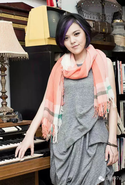 刘思涵，2011年9月发行首支个人单曲《走在冷风中》。种子音乐签约艺人。