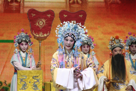 《打金枝》苗文化