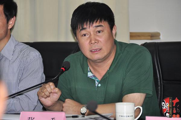 河南豫剧院艺术发展部主任、著名导演张平