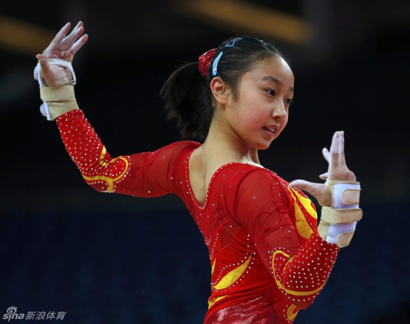 中国体操女队冲刺备战