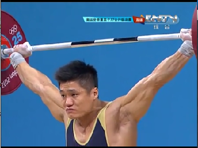 吕小军摘金回顾 破2项世界纪录威武封神