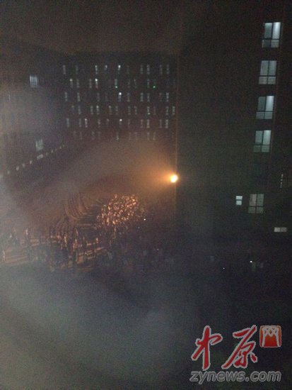 河南大学民生学院女生宿舍凌晨着火 无人员伤亡