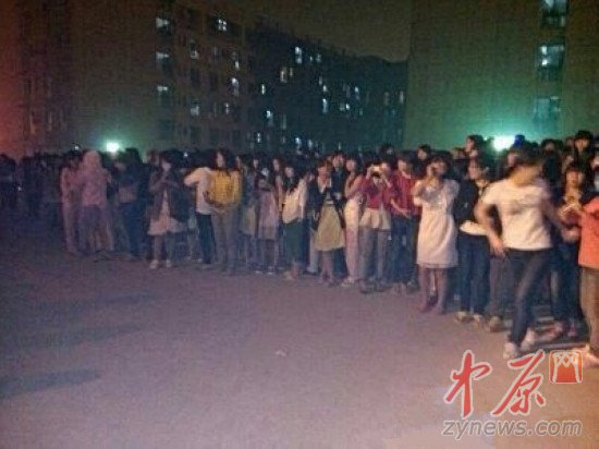 河南大学民生学院女生宿舍凌晨着火 无人员伤亡