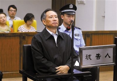 9月10日，北京市第二中级人民法院，张曙光在庭审中。