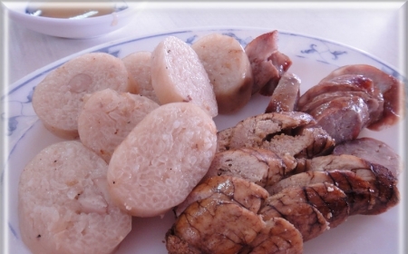 街边切好的哈密瓜为啥不能买 看完你就知道了！