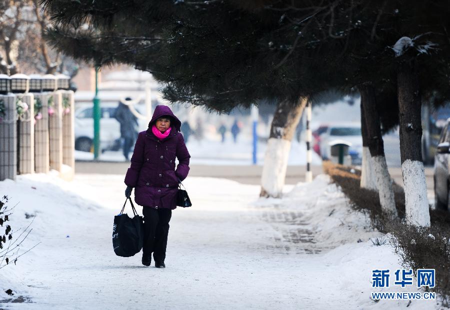 吉林迎来寒潮降温天气