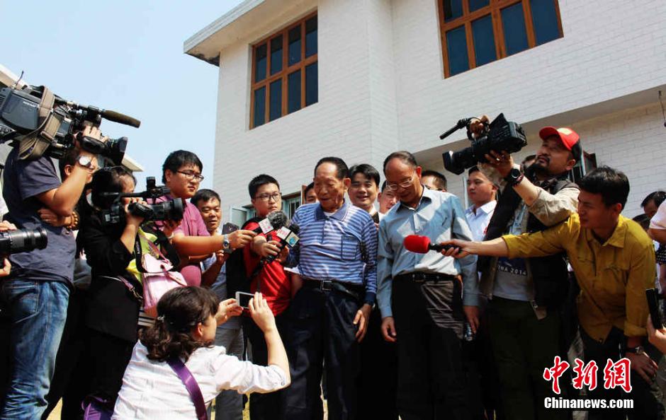 中国超级稻四期亩产突破1000公斤 再创世界纪录