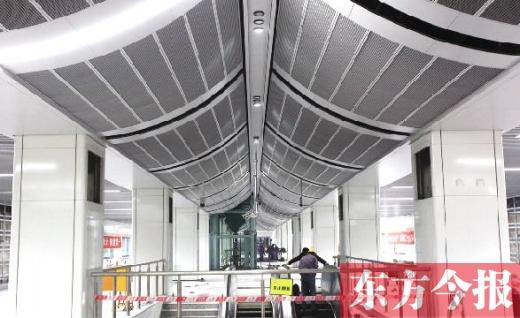 郑州地铁1号线二期有望春节前迎客 站厅装修近尾声