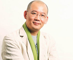 中国红十字会监督委员会委员、零点研究咨询集团董事长兼总裁袁岳 中国红十字会监督委员会委员、零点研究咨询集团董事长兼总裁袁岳