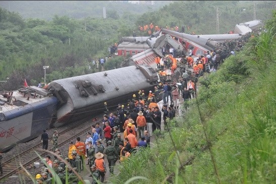 黑龙江火车脱轨案嫌犯系铁路职工 事后参与抢修