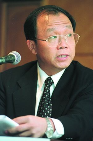 　首都机场集团公司原总经理、董事长李培英。资料图