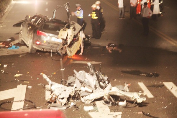 温州致7人死车祸细节曝光:相撞时6人被抛出车外