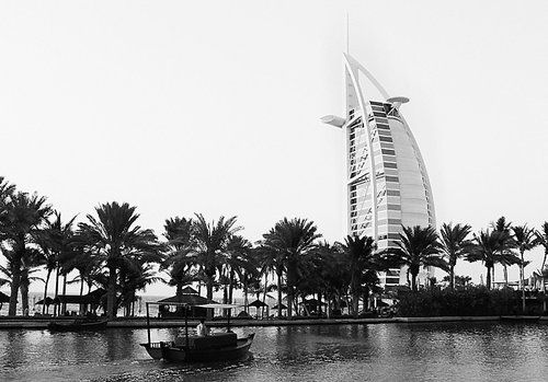 迪拜帆船酒店获评世界最佳