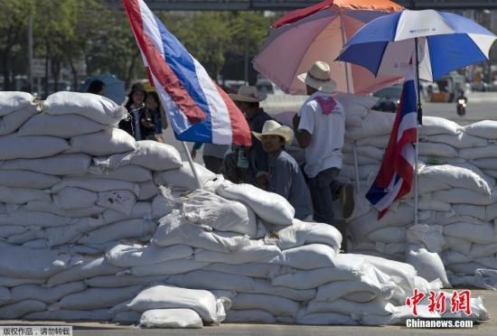 泰国总理英拉宣布大选不会推迟 仍在2月2日举行