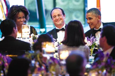 2014年2月11日，美国华盛顿，奥巴马夫妇设国宴为来访的法国总统奥朗德接风。