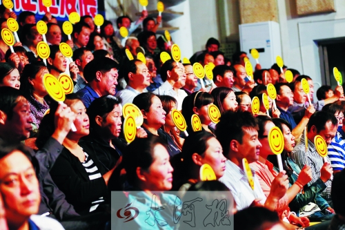 洛阳责令“不刷卡也能约考”黑驾校10月7日前撤销 李斐斐 摄影