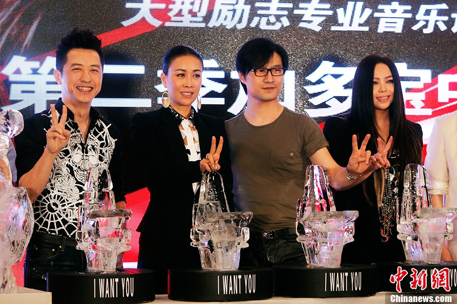 《中国好声音》第二季导师集体亮相 张惠妹加盟