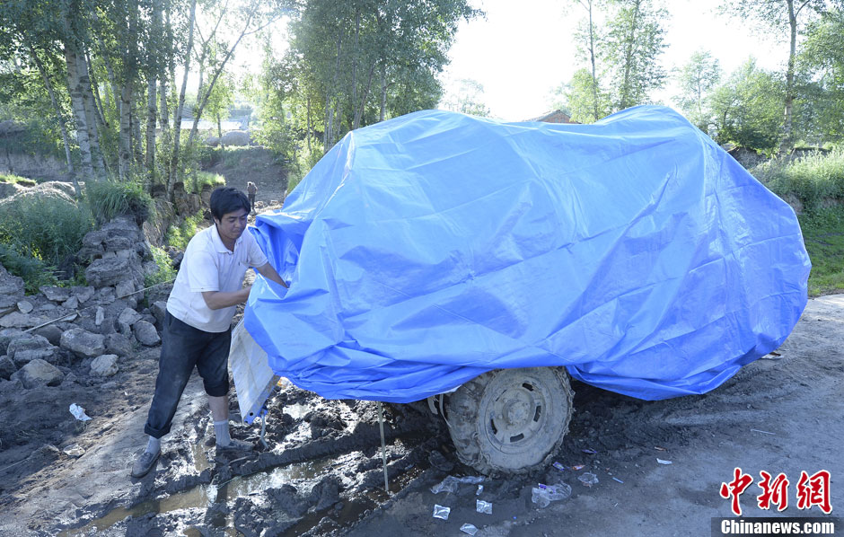 甘肃定西地震：岷县永光村救援现场直击