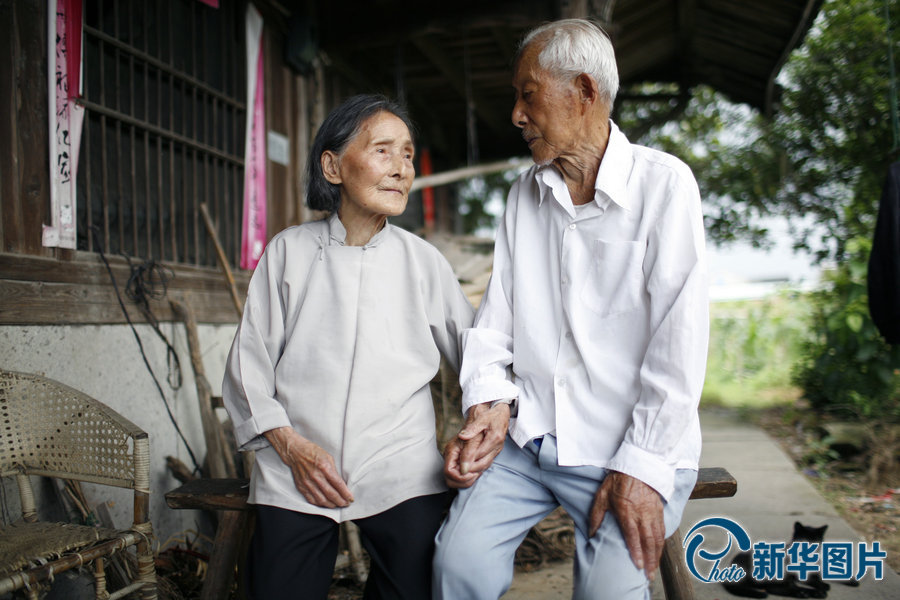  “不求天长地久 只愿今生共相伴”