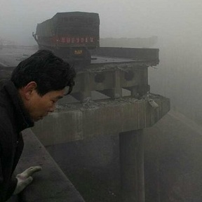 河南义昌大桥坍塌