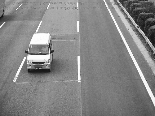 河南高速路“双节”严查 不系安全带将被抓拍处罚