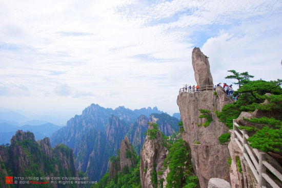 黄山飞来石 摄影：泡鱼儿