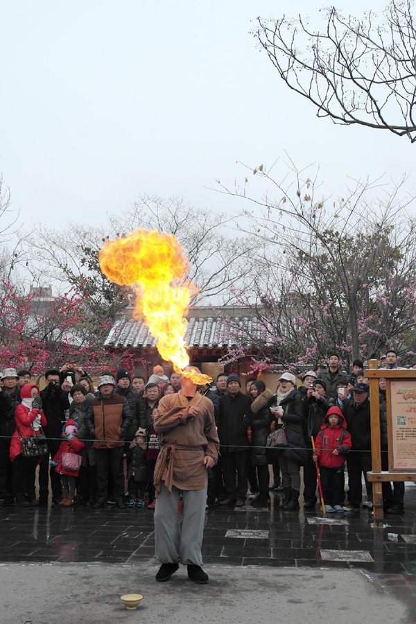 欢天喜地开封城 原汁原味中国年