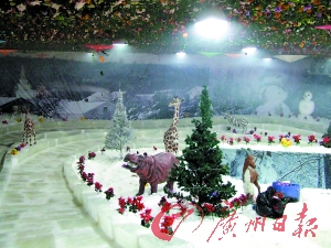 在广东泡温泉也能赏雪景。