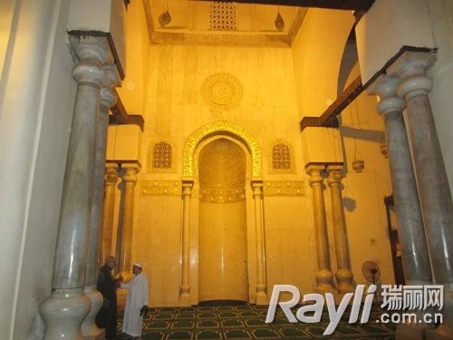 　　埃及伊斯兰清真寺内部　