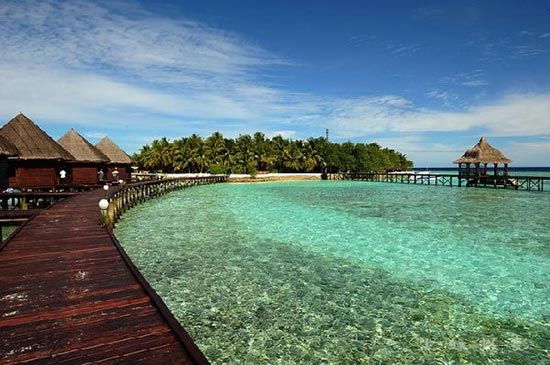 在马尔代夫莉莉岛探访水里的世外桃源