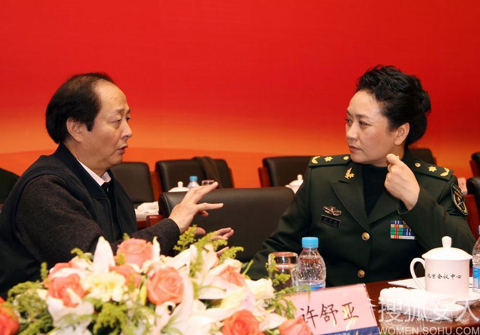 盘点第一夫人的时尚经