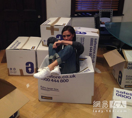 贝嫂捐衣赈灾尽是大牌 普通身材穿不下