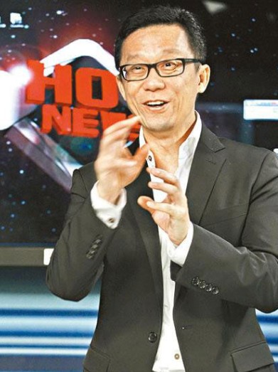 王维基虽然仍未获发牌，但依然以银弹撬演员。（资料图）