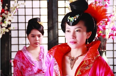 章子怡嫂子殷旭比章子怡小4岁