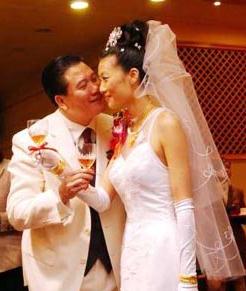 万梓良与郭明黎举办婚礼