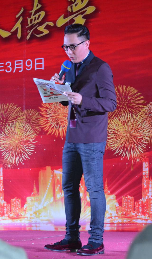 “好舌头”华少也要发专辑？走嘻哈摇滚路线