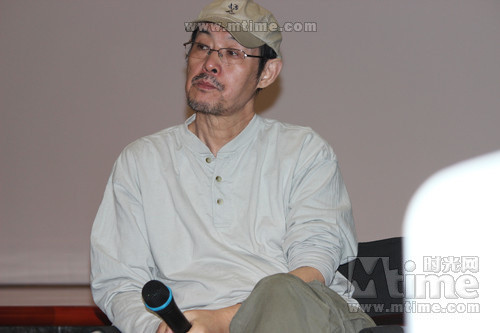 芦苇揭张艺谋陈凯歌秘闻