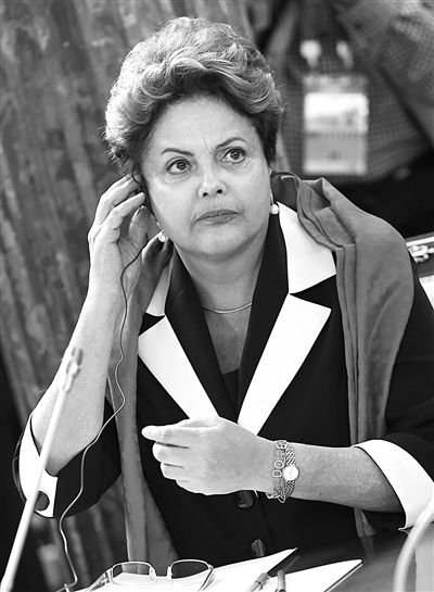 我们坚信，寻求建立真正的战略伙伴关系的国家不会将此种非法行为当作常态，这是不可容忍的。——巴西总统罗塞夫说。她的个人电邮可能被美情报人员偷看。
