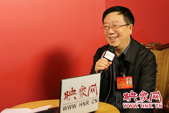 全国人大代表郑永和做客映象网全国两会北京直播室。