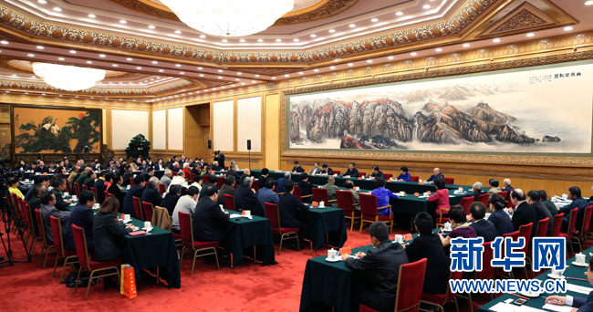 10月15日，中共中央总书记、国家主席、中央军委主席习近平在北京主持召开文艺工作座谈会并发表重要讲话