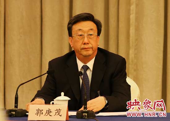 省委书记、省人大常委会主任郭庚茂当选为十二届全国人民代表大会第三次会议的河南代表团团长。
