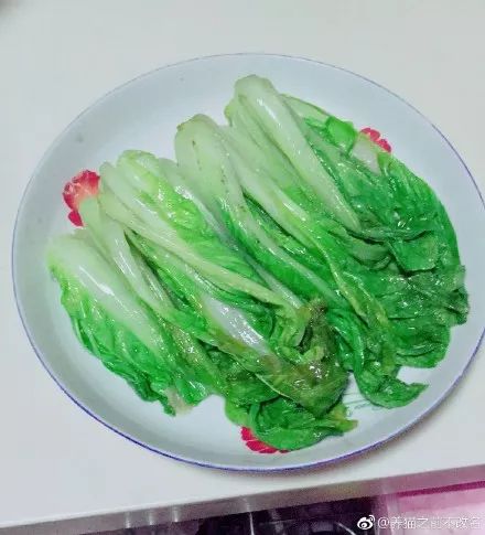 换北方人惊呆!南方人点菜一定加青菜 色号都有要求