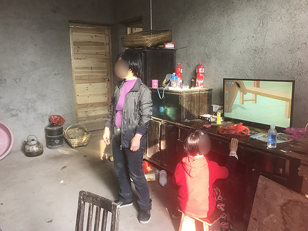 留守女孩遭性侵怀孕 嫌犯否认强奸称系两情相悦